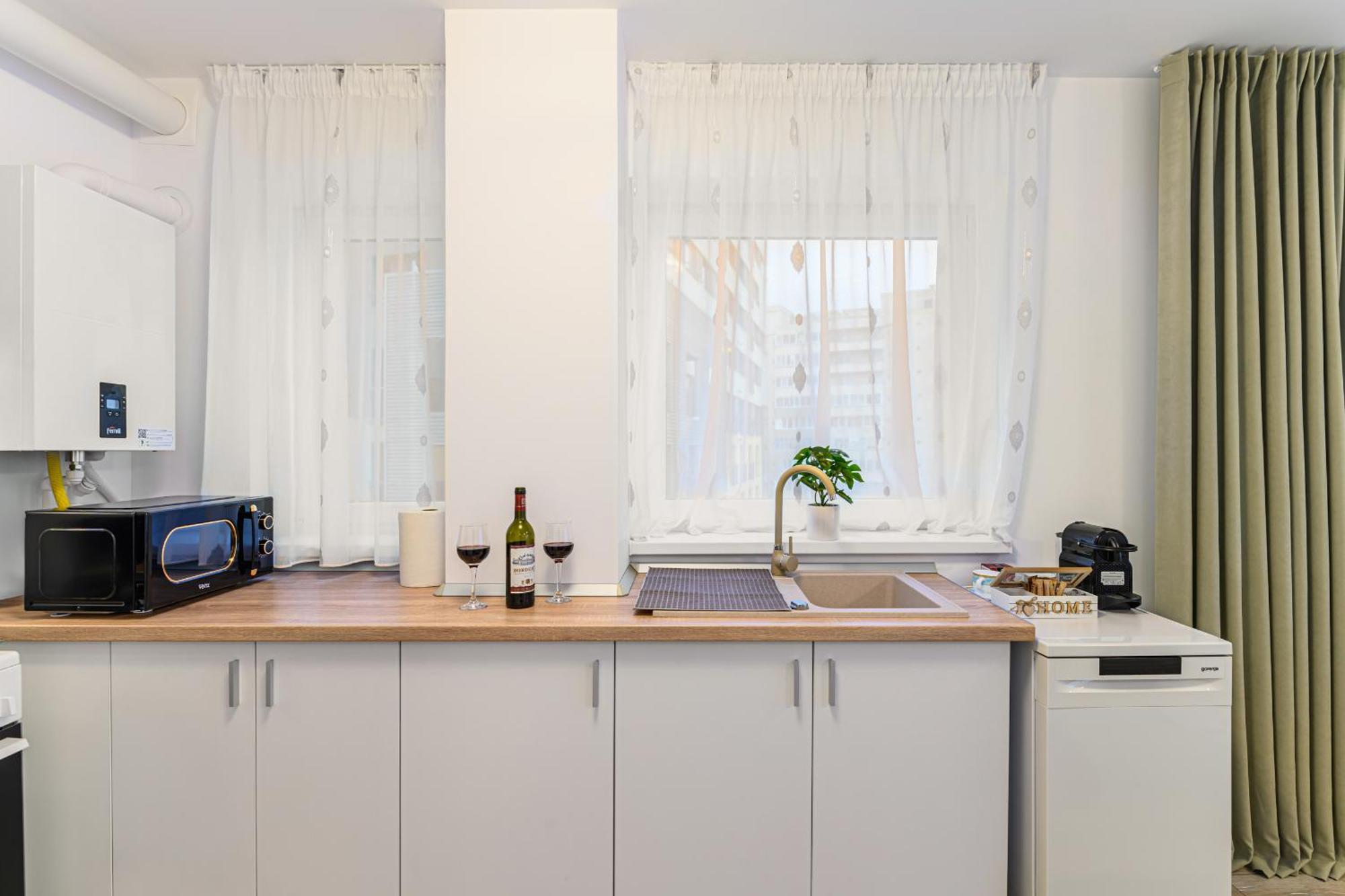 Sunny Loft & Parking 3 *